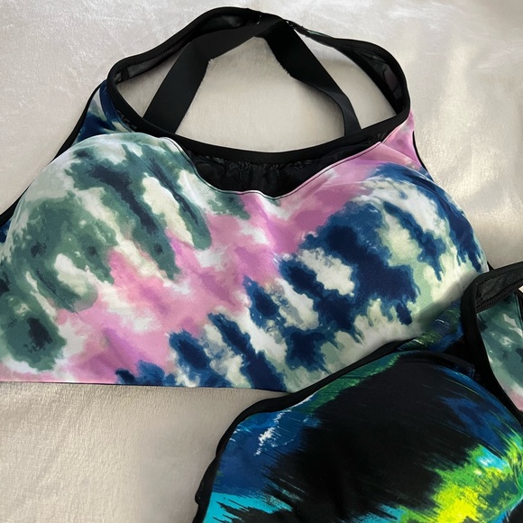 Pink Sports Bras - Picture 2 of 8